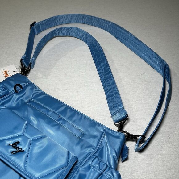NWT Lug Toss Convertible Crossbody Bag in Coastal Blue, Pockets Galore - Picture 8 of 9